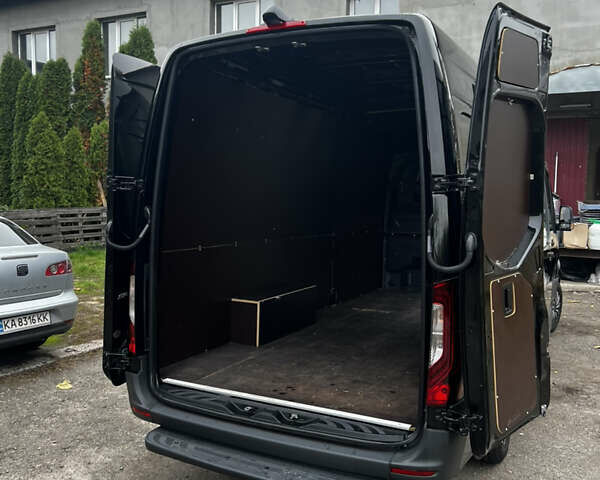 Черный Мерседес Sprinter, объемом двигателя 2 л и пробегом 268 тыс. км за 33800 $, фото 14 на Automoto.ua