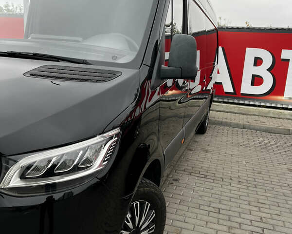 Черный Мерседес Sprinter, объемом двигателя 2 л и пробегом 268 тыс. км за 33800 $, фото 2 на Automoto.ua