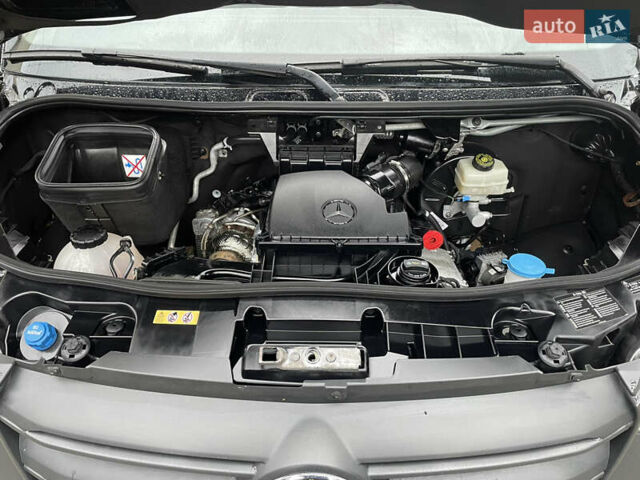 Чорний Мерседес Sprinter, об'ємом двигуна 2 л та пробігом 257 тис. км за 32200 $, фото 22 на Automoto.ua