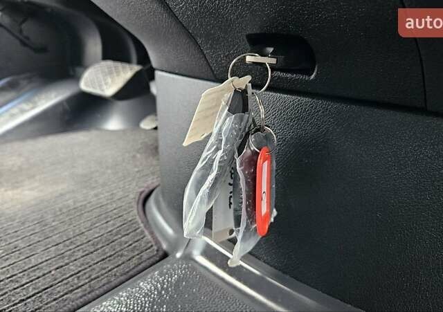 Черный Мерседес Sprinter, объемом двигателя 2.2 л и пробегом 163 тыс. км за 25800 $, фото 32 на Automoto.ua