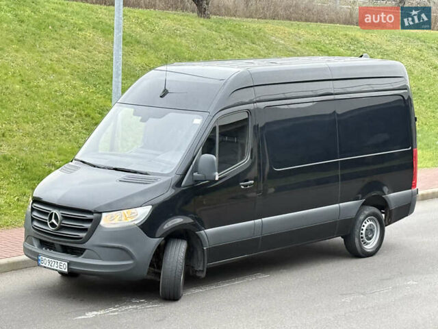 Черный Мерседес Sprinter, объемом двигателя 2.14 л и пробегом 28 тыс. км за 32900 $, фото 1 на Automoto.ua