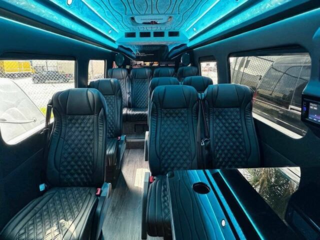 Чорний Мерседес Sprinter, об'ємом двигуна 2 л та пробігом 13 тис. км за 20000 $, фото 7 на Automoto.ua