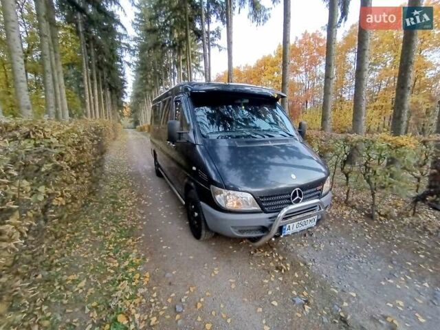 Черный Мерседес Sprinter, объемом двигателя 2.15 л и пробегом 485 тыс. км за 8500 $, фото 20 на Automoto.ua