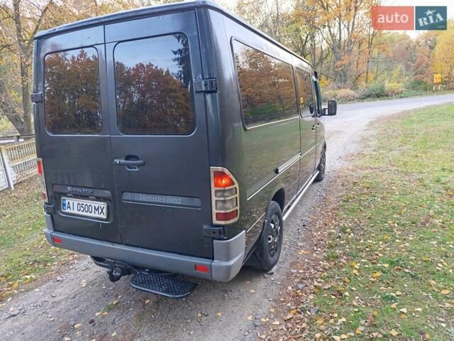 Черный Мерседес Sprinter, объемом двигателя 2.15 л и пробегом 485 тыс. км за 8500 $, фото 12 на Automoto.ua