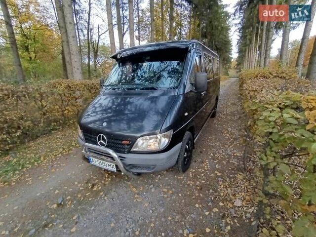 Черный Мерседес Sprinter, объемом двигателя 2.15 л и пробегом 485 тыс. км за 8500 $, фото 18 на Automoto.ua