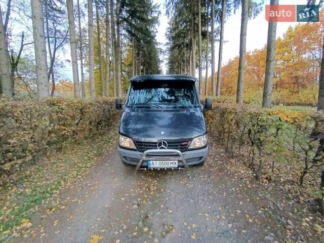 Черный Мерседес Sprinter, объемом двигателя 2.15 л и пробегом 485 тыс. км за 8500 $, фото 22 на Automoto.ua