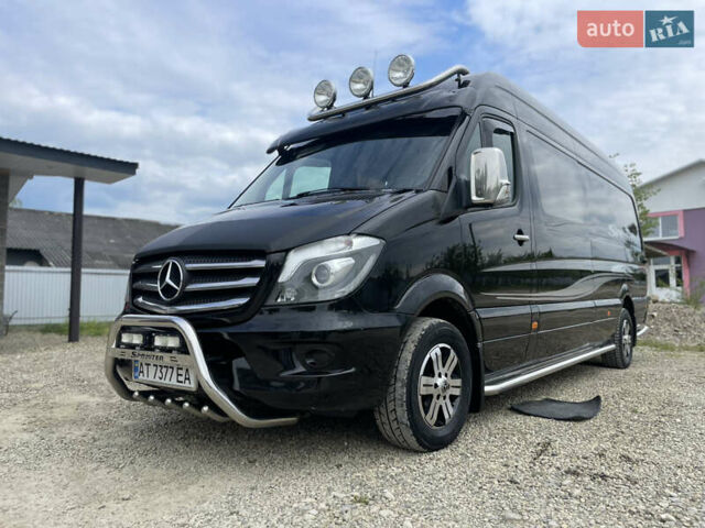 Мерседес Sprinter 2017 у Коломые на Automoto.ua Чорний Мерседес Sprinter, об'ємом двигуна 2.2 л та пробігом 480 тис. км за 27900 $, фото 4 на Automoto.ua