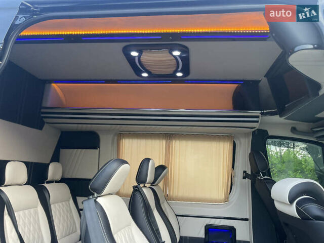 Мерседес Sprinter 2017 у Коломые на Automoto.ua Чорний Мерседес Sprinter, об'ємом двигуна 2.2 л та пробігом 480 тис. км за 27900 $, фото 48 на Automoto.ua