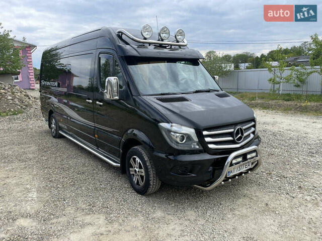 Мерседес Sprinter 2017 у Коломые на Automoto.ua Чорний Мерседес Sprinter, об'ємом двигуна 2.2 л та пробігом 480 тис. км за 27900 $, фото 2 на Automoto.ua