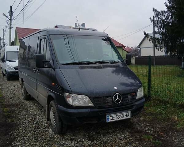 Черный Мерседес Sprinter, объемом двигателя 2.15 л и пробегом 750 тыс. км за 9300 $, фото 1 на Automoto.ua