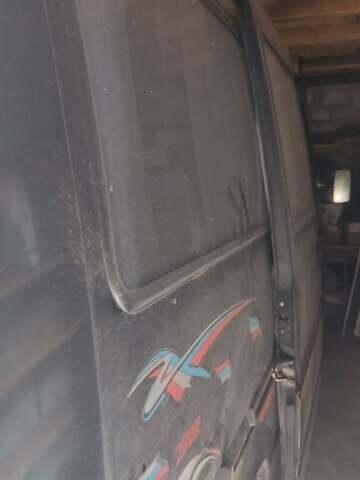 Чорний Мерседес Sprinter, об'ємом двигуна 2.3 л та пробігом 340 тис. км за 8000 $, фото 6 на Automoto.ua