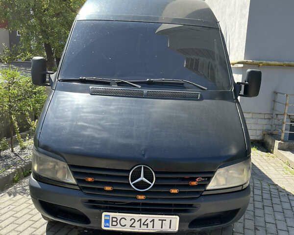 Черный Мерседес Sprinter, объемом двигателя 2.15 л и пробегом 780 тыс. км за 4350 $, фото 23 на Automoto.ua