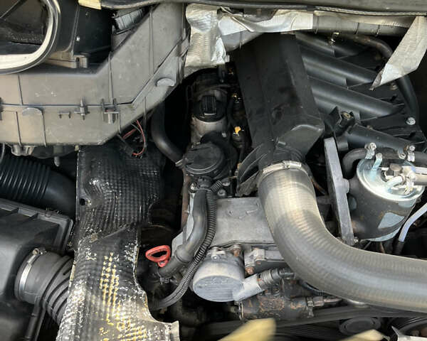 Черный Мерседес Sprinter, объемом двигателя 2.15 л и пробегом 780 тыс. км за 4350 $, фото 29 на Automoto.ua