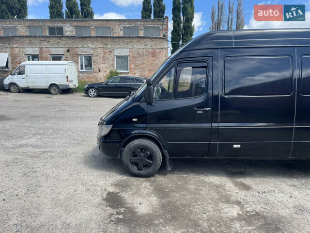 Черный Мерседес Sprinter, объемом двигателя 2.7 л и пробегом 938 тыс. км за 8500 $, фото 4 на Automoto.ua