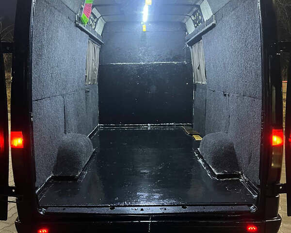 Чорний Мерседес Sprinter, об'ємом двигуна 0 л та пробігом 780 тис. км за 6250 $, фото 16 на Automoto.ua