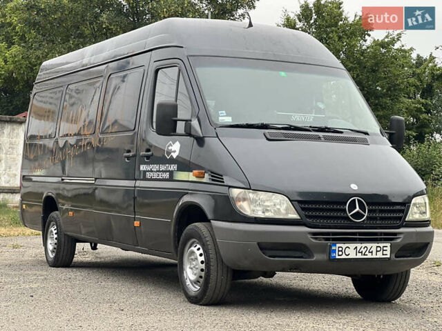 Черный Мерседес Sprinter, объемом двигателя 2.69 л и пробегом 620 тыс. км за 9700 $, фото 3 на Automoto.ua