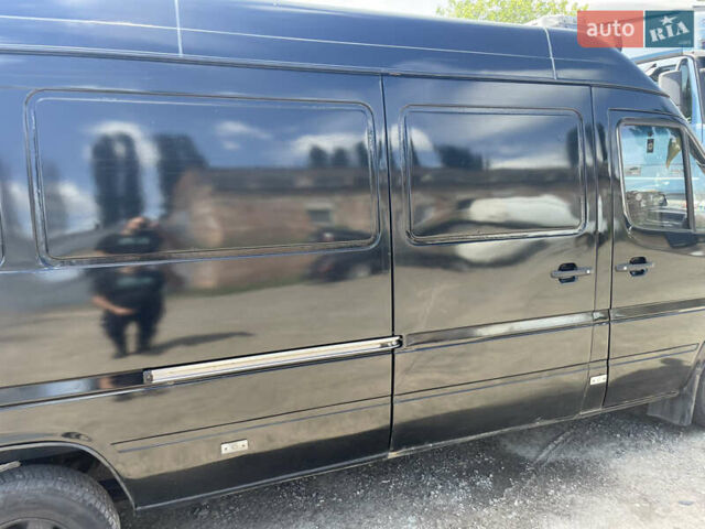 Черный Мерседес Sprinter, объемом двигателя 2.7 л и пробегом 938 тыс. км за 8500 $, фото 19 на Automoto.ua