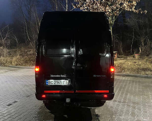 Чорний Мерседес Sprinter, об'ємом двигуна 0 л та пробігом 780 тис. км за 6250 $, фото 8 на Automoto.ua