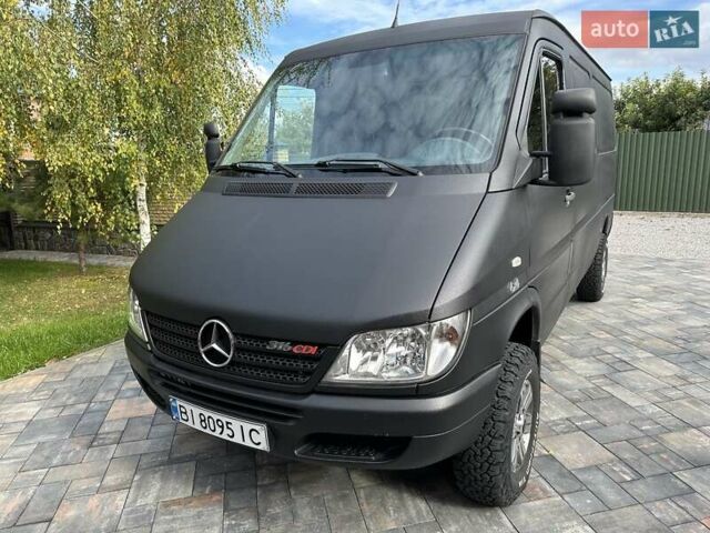 Черный Мерседес Sprinter, объемом двигателя 2.69 л и пробегом 225 тыс. км за 23000 $, фото 1 на Automoto.ua