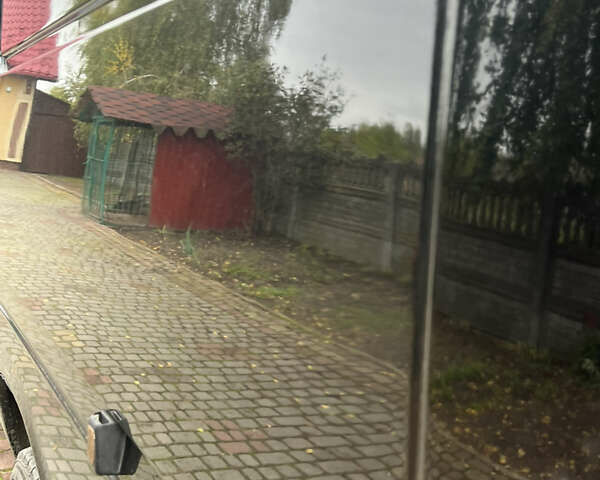 Черный Мерседес Sprinter, объемом двигателя 2.2 л и пробегом 15 тыс. км за 11800 $, фото 6 на Automoto.ua