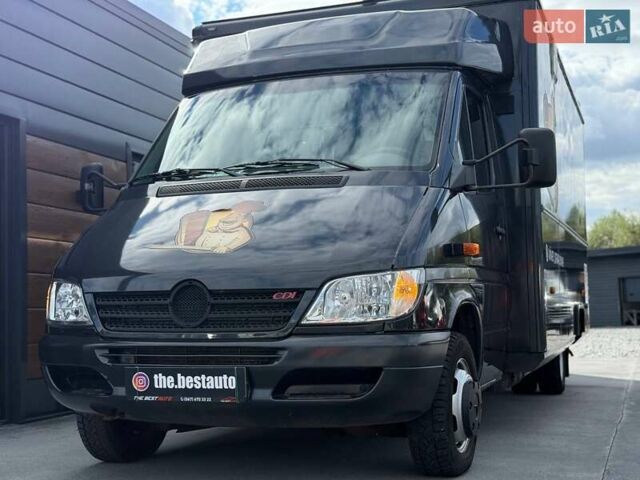 Черный Мерседес Sprinter, объемом двигателя 2.15 л и пробегом 320 тыс. км за 23000 $, фото 1 на Automoto.ua
