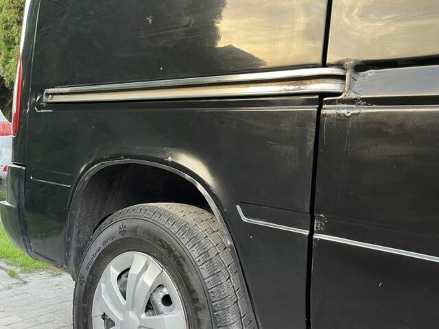 Черный Мерседес Sprinter, объемом двигателя 2.1 л и пробегом 519 тыс. км за 5000 $, фото 9 на Automoto.ua