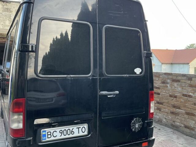 Черный Мерседес Sprinter, объемом двигателя 2.1 л и пробегом 519 тыс. км за 5000 $, фото 23 на Automoto.ua