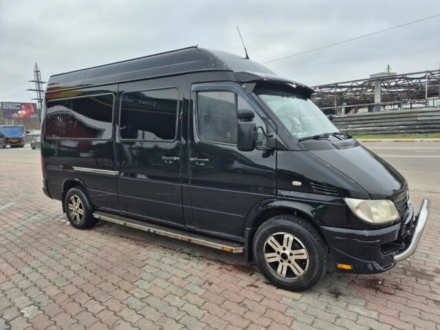 Чорний Мерседес Sprinter, об'ємом двигуна 2.7 л та пробігом 389 тис. км за 10000 $, фото 1 на Automoto.ua
