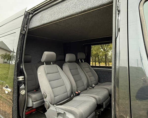 Черный Мерседес Sprinter, объемом двигателя 2.15 л и пробегом 656 тыс. км за 15000 $, фото 11 на Automoto.ua