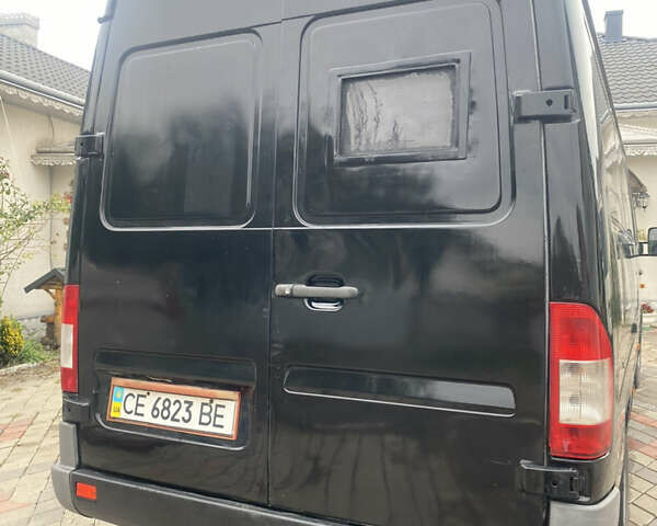 Черный Мерседес Sprinter, объемом двигателя 2.15 л и пробегом 390 тыс. км за 8900 $, фото 4 на Automoto.ua