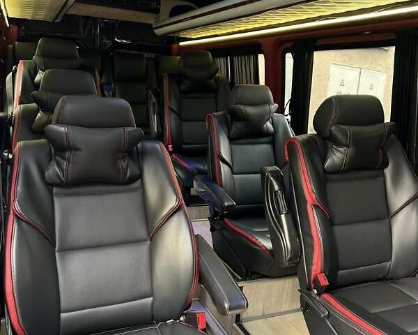 Чорний Мерседес Sprinter, об'ємом двигуна 3.22 л та пробігом 8 тис. км за 19900 $, фото 3 на Automoto.ua