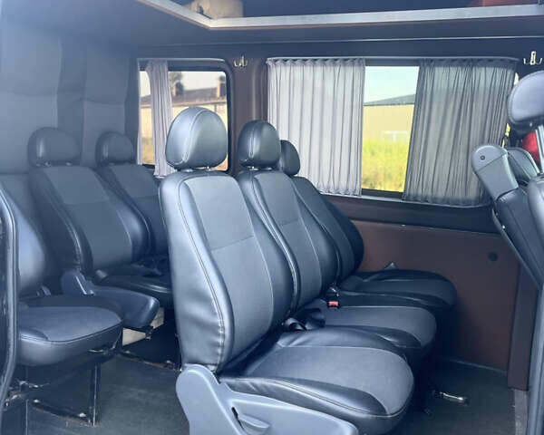 Черный Мерседес Sprinter, объемом двигателя 2.99 л и пробегом 700 тыс. км за 19800 $, фото 10 на Automoto.ua