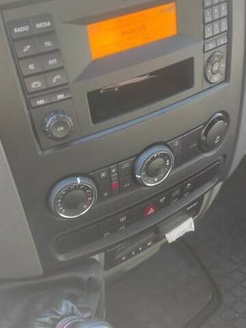 Черный Мерседес Sprinter, объемом двигателя 2.1 л и пробегом 440 тыс. км за 17000 $, фото 15 на Automoto.ua