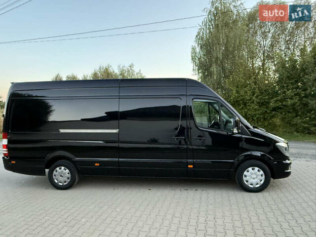 Чорний Мерседес Sprinter, об'ємом двигуна 0 л та пробігом 310 тис. км за 19700 $, фото 2 на Automoto.ua
