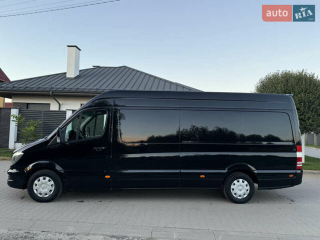 Чорний Мерседес Sprinter, об'ємом двигуна 0 л та пробігом 310 тис. км за 19700 $, фото 3 на Automoto.ua