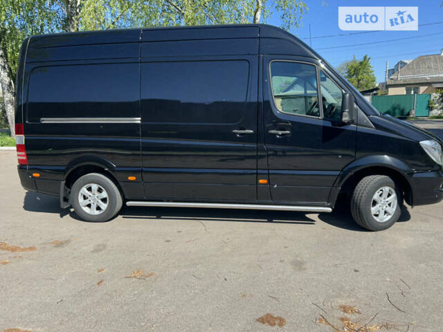 Черный Мерседес Sprinter, объемом двигателя 0 л и пробегом 273 тыс. км за 21800 $, фото 4 на Automoto.ua