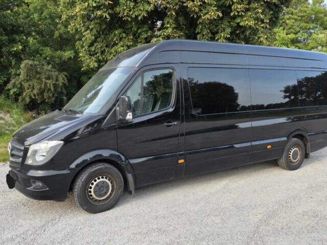 Черный Мерседес Sprinter, объемом двигателя 3 л и пробегом 77 тыс. км за 11000 $, фото 1 на Automoto.ua