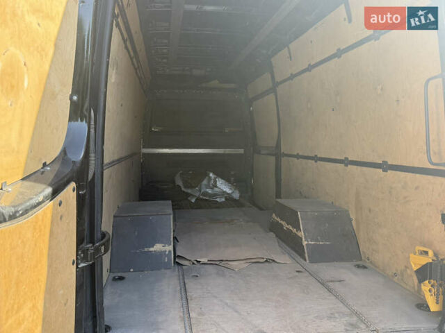 Чорний Мерседес Sprinter, об'ємом двигуна 2.14 л та пробігом 240 тис. км за 29999 $, фото 4 на Automoto.ua