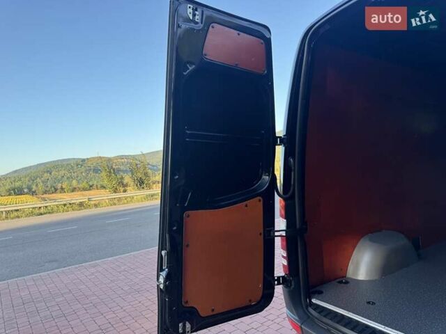 Чорний Мерседес Sprinter, об'ємом двигуна 2.2 л та пробігом 245 тис. км за 21500 $, фото 56 на Automoto.ua