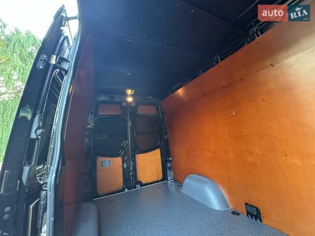 Чорний Мерседес Sprinter, об'ємом двигуна 2.2 л та пробігом 245 тис. км за 21500 $, фото 68 на Automoto.ua
