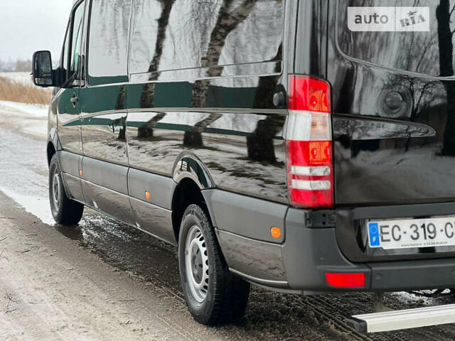 Чорний Мерседес Sprinter, об'ємом двигуна 0 л та пробігом 294 тис. км за 32000 $, фото 16 на Automoto.ua