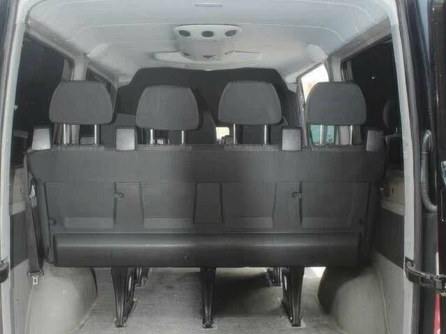 Черный Мерседес Sprinter, объемом двигателя 2 л и пробегом 120 тыс. км за 9000 $, фото 15 на Automoto.ua