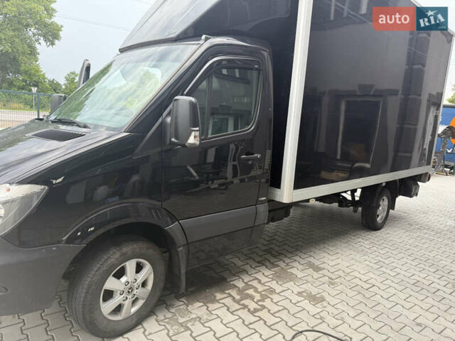 Черный Мерседес Sprinter, объемом двигателя 0 л и пробегом 287 тыс. км за 23500 $, фото 21 на Automoto.ua