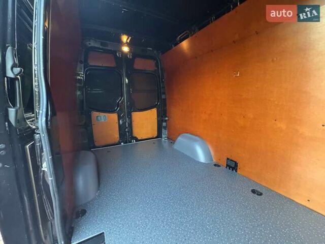 Чорний Мерседес Sprinter, об'ємом двигуна 2.2 л та пробігом 245 тис. км за 21500 $, фото 67 на Automoto.ua