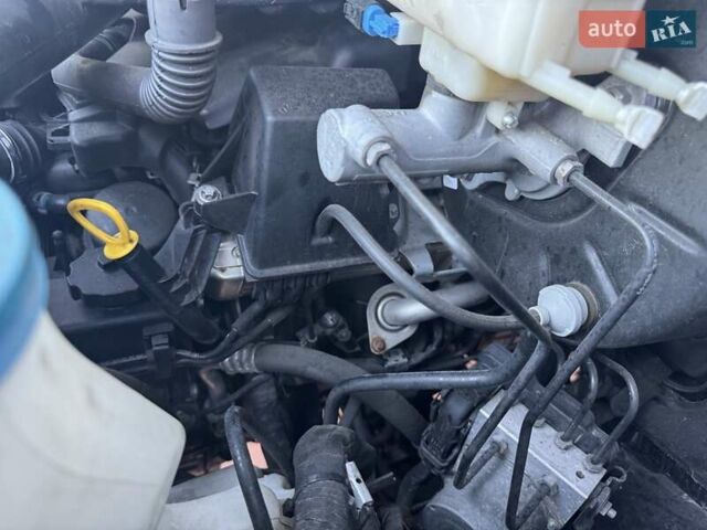 Чорний Мерседес Sprinter, об'ємом двигуна 2.2 л та пробігом 245 тис. км за 21500 $, фото 72 на Automoto.ua
