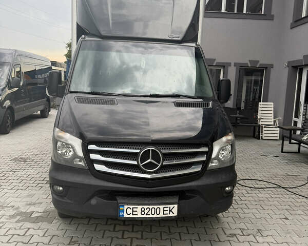 Черный Мерседес Sprinter, объемом двигателя 0 л и пробегом 287 тыс. км за 23500 $, фото 3 на Automoto.ua