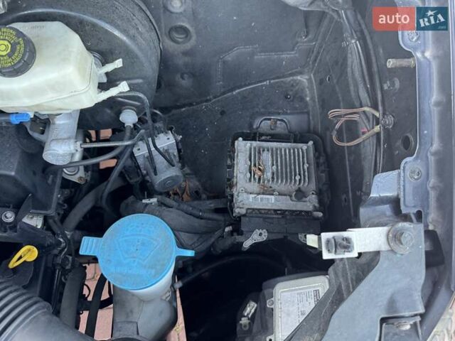 Чорний Мерседес Sprinter, об'ємом двигуна 2.2 л та пробігом 245 тис. км за 21500 $, фото 71 на Automoto.ua