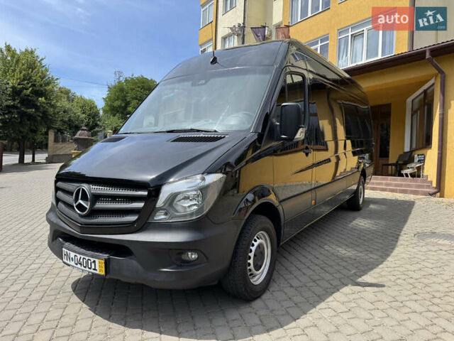 Черный Мерседес Sprinter, объемом двигателя 2.2 л и пробегом 292 тыс. км за 23900 $, фото 2 на Automoto.ua