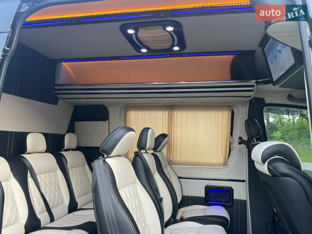Черный Мерседес Sprinter, объемом двигателя 2.2 л и пробегом 480 тыс. км за 29200 $, фото 38 на Automoto.ua