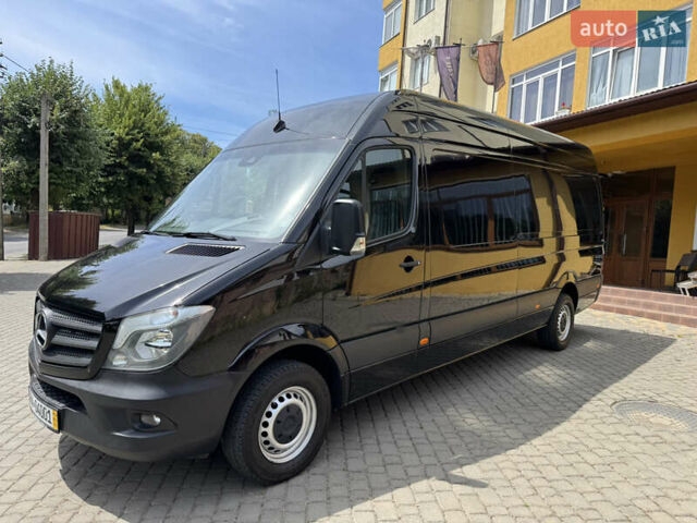 Черный Мерседес Sprinter, объемом двигателя 2.2 л и пробегом 292 тыс. км за 23900 $, фото 1 на Automoto.ua
